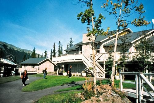 Denali Bluffs Hotel 001